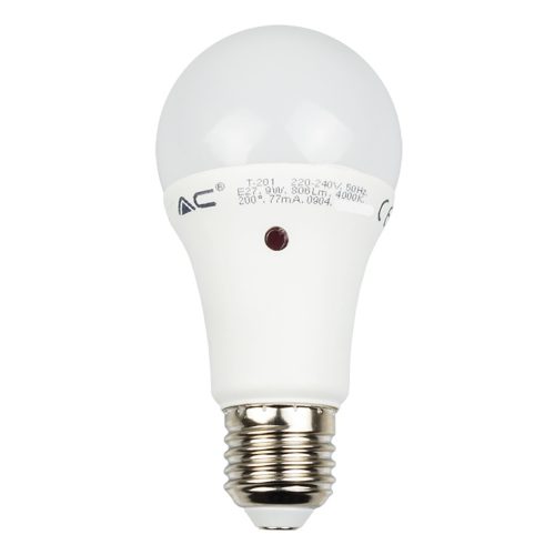 V-TAC alkonykapcsolós LED izzó 9W E27 foglalattal, hideg fehér - 4461